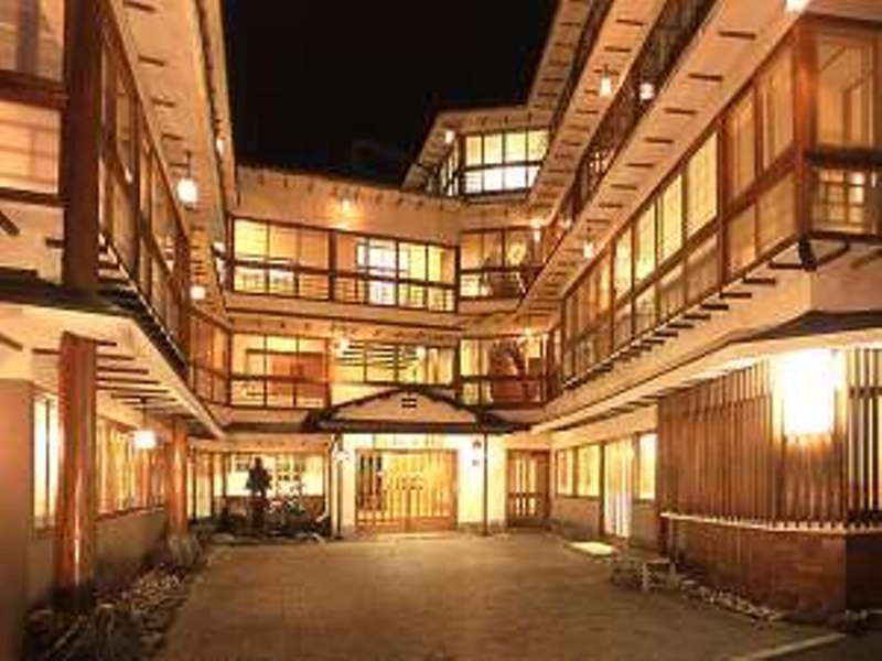 ホテル 横手館 渋川市 エクステリア 写真