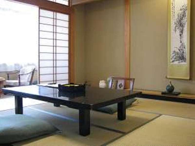 ホテル 横手館 渋川市 部屋 写真